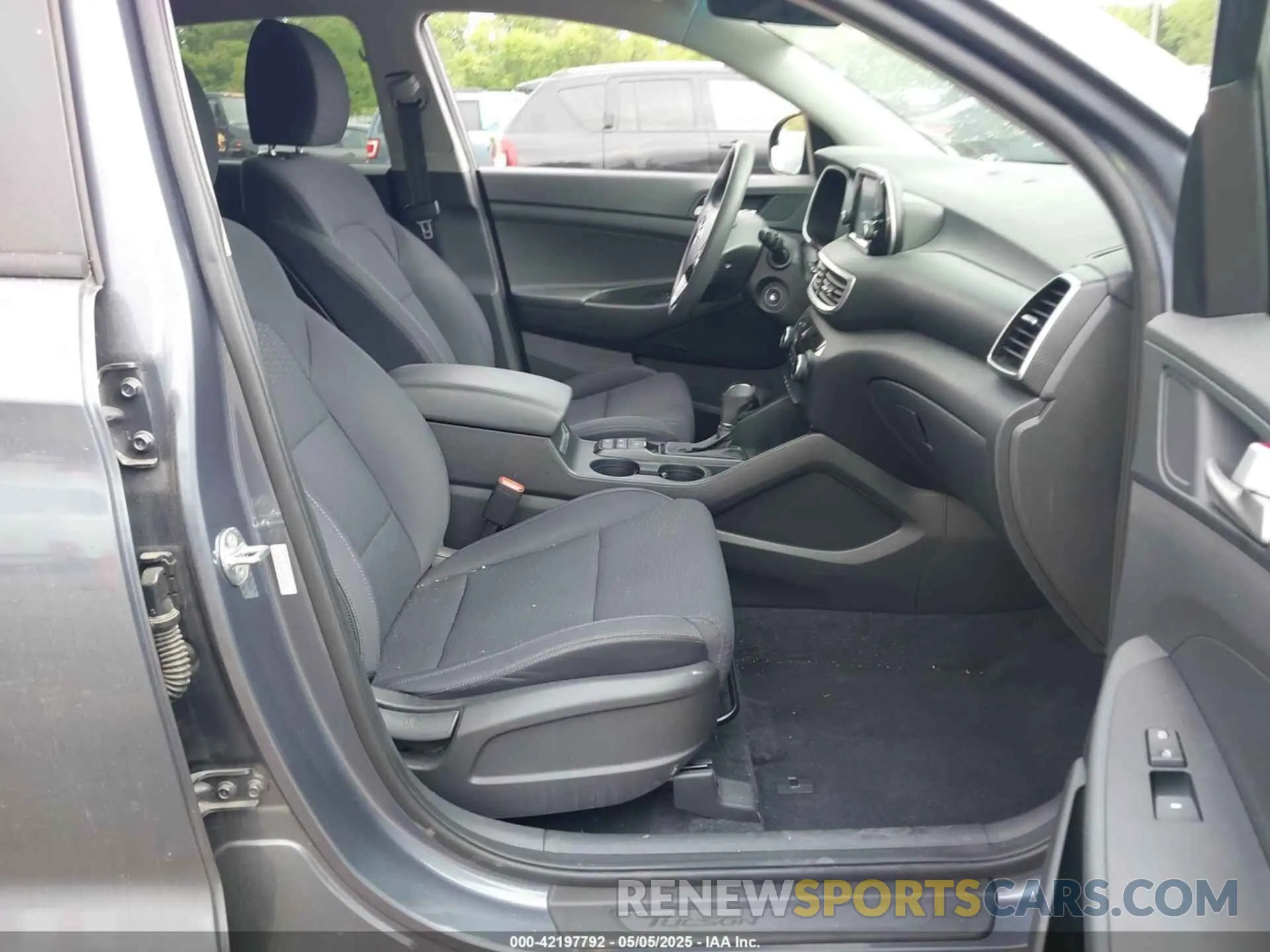 5 Фотография поврежденного автомобиля KM8J2CA40MU369680 HYUNDAI TUCSON 2021