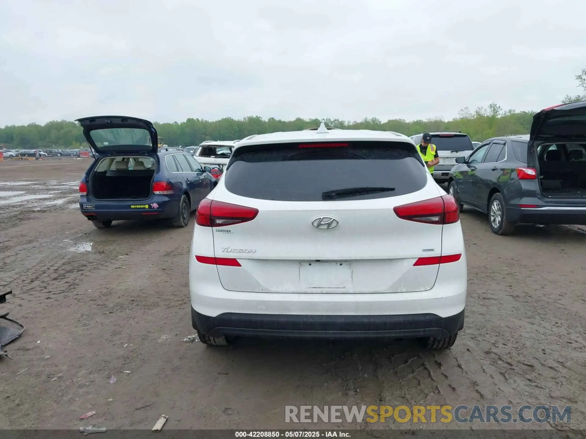 16 Photograph of a damaged car KM8J2CA41MU286484 HYUNDAI TUCSON 2021