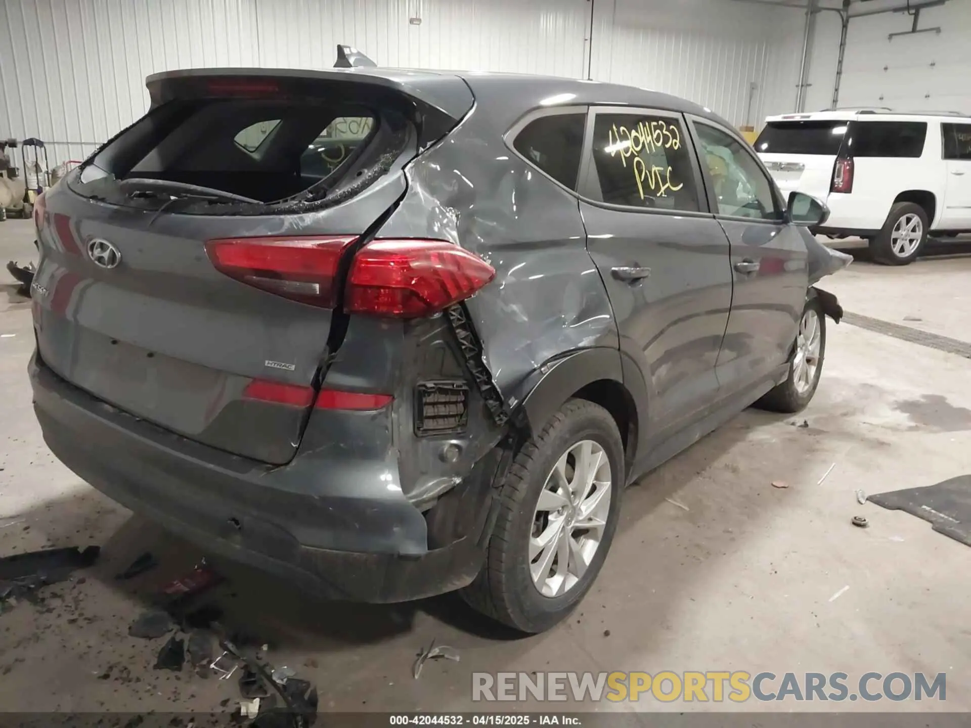 4 Photograph of a damaged car KM8J2CA44MU286138 HYUNDAI TUCSON 2021
