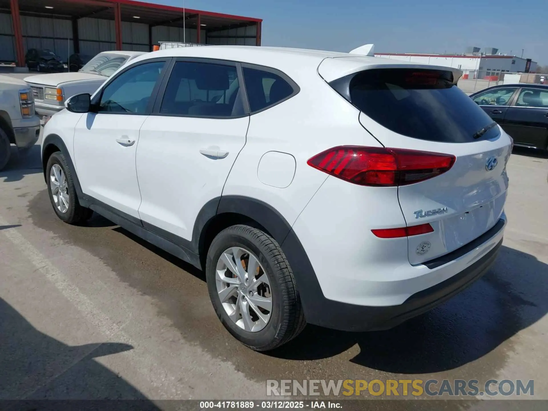 3 Фотография поврежденного автомобиля KM8J2CA44MU290013 HYUNDAI TUCSON 2021