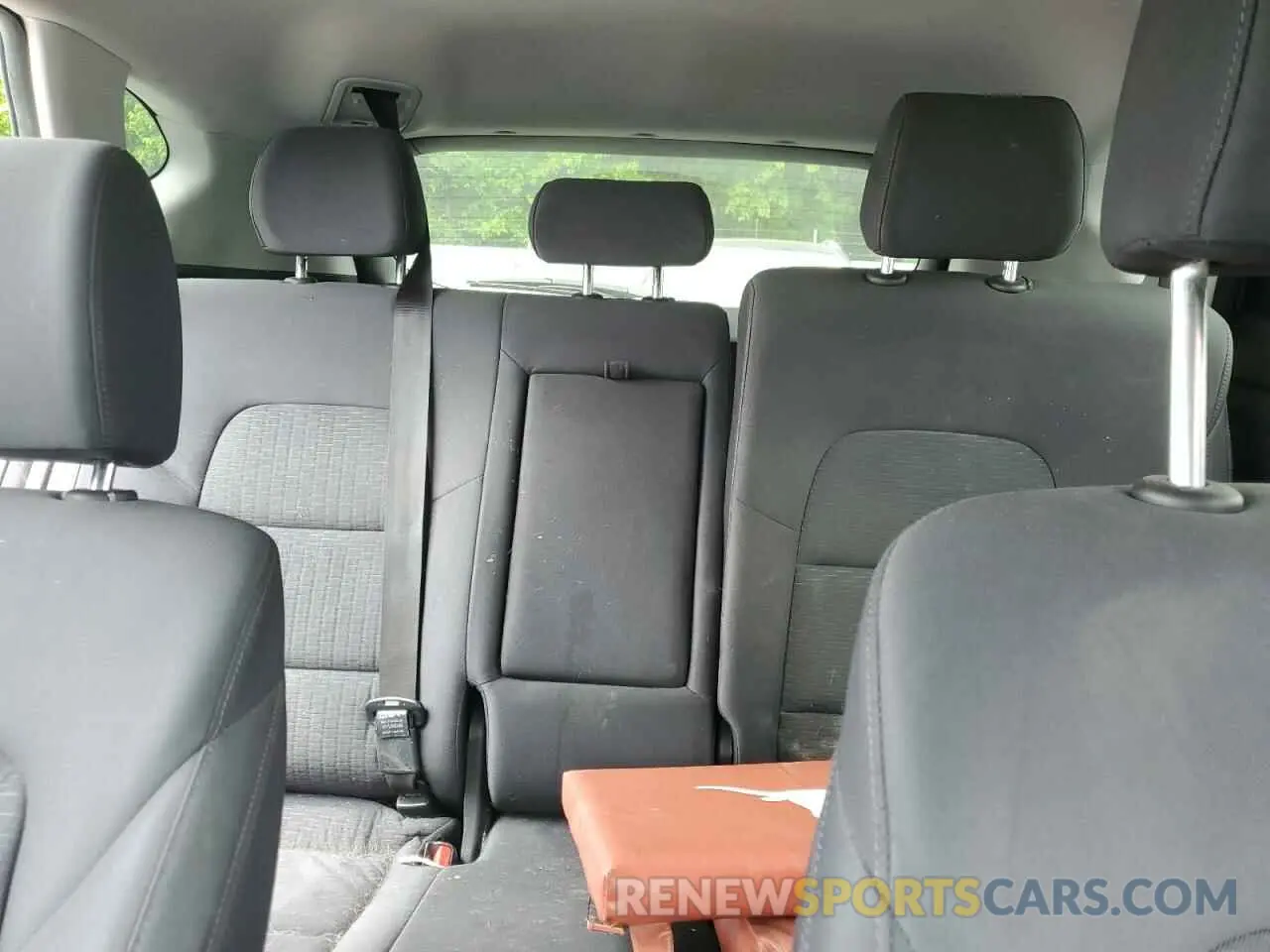 10 Photograph of a damaged car KM8J2CA44MU341882 HYUNDAI TUCSON 2021