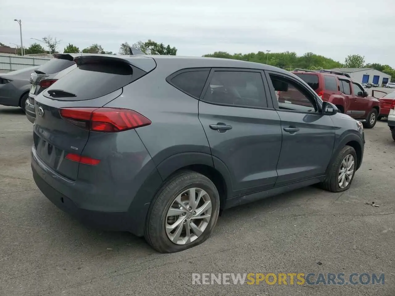 3 Photograph of a damaged car KM8J2CA44MU341882 HYUNDAI TUCSON 2021