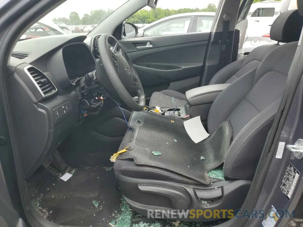 7 Photograph of a damaged car KM8J2CA44MU341882 HYUNDAI TUCSON 2021