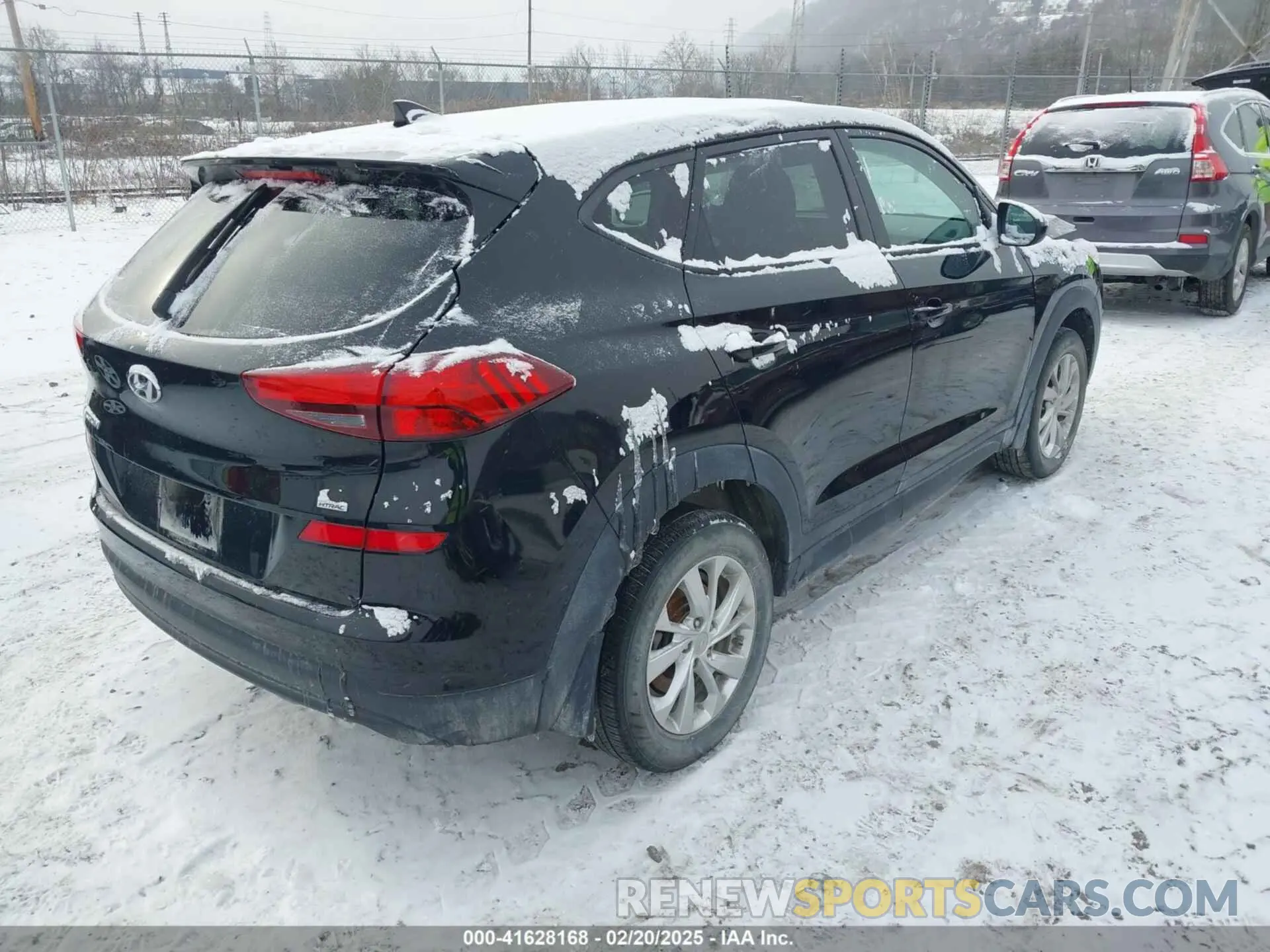 4 Photograph of a damaged car KM8J2CA46MU305045 HYUNDAI TUCSON 2021