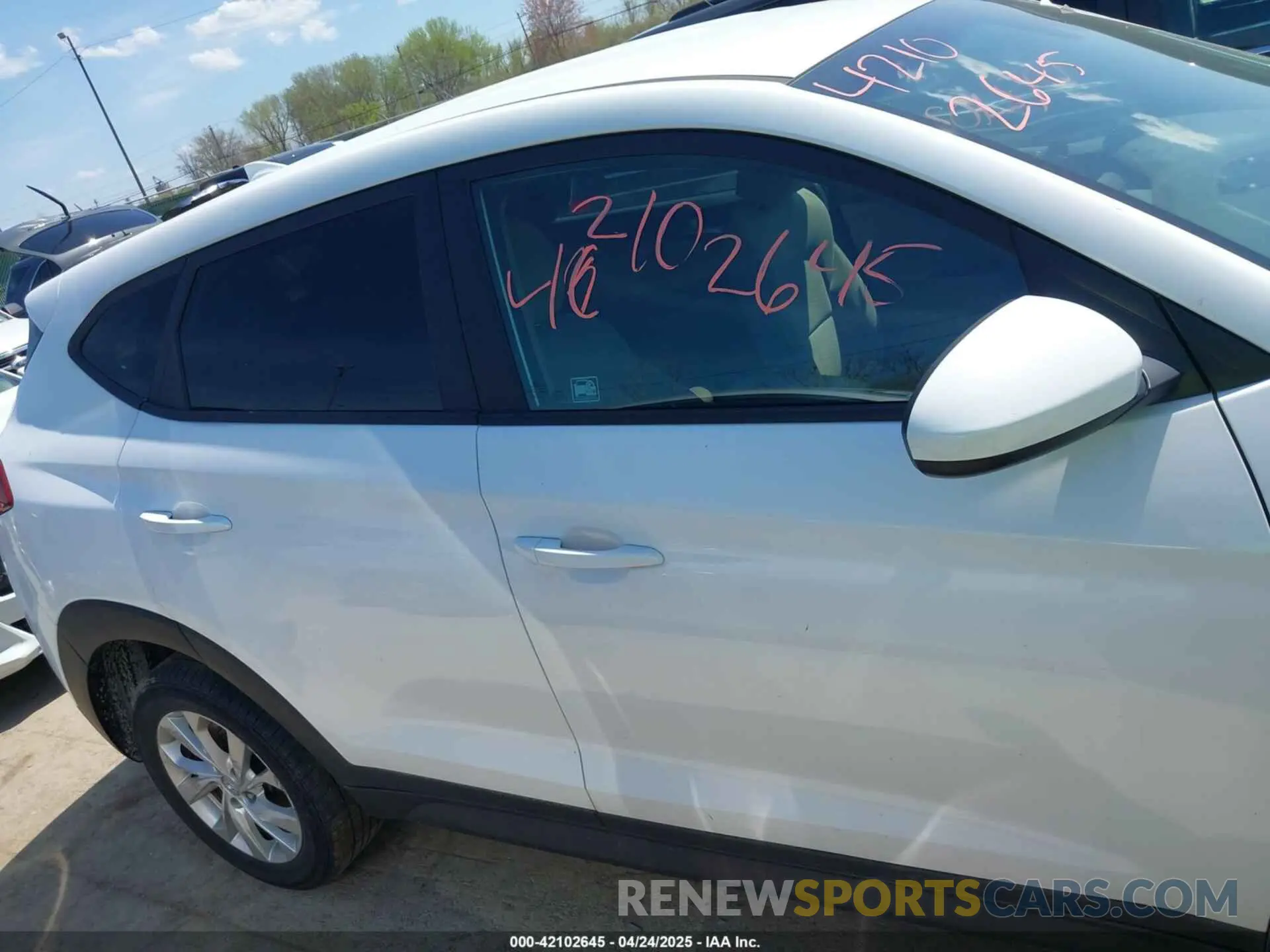 12 Фотография поврежденного автомобиля KM8J2CA46MU373510 HYUNDAI TUCSON 2021