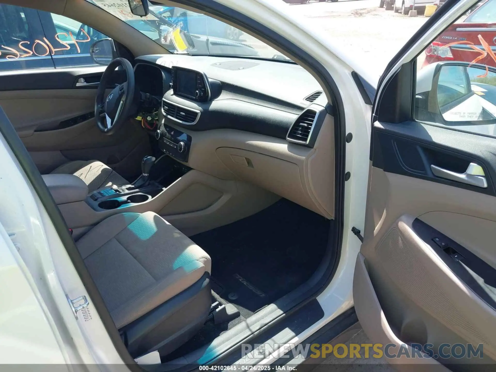 5 Фотография поврежденного автомобиля KM8J2CA46MU373510 HYUNDAI TUCSON 2021