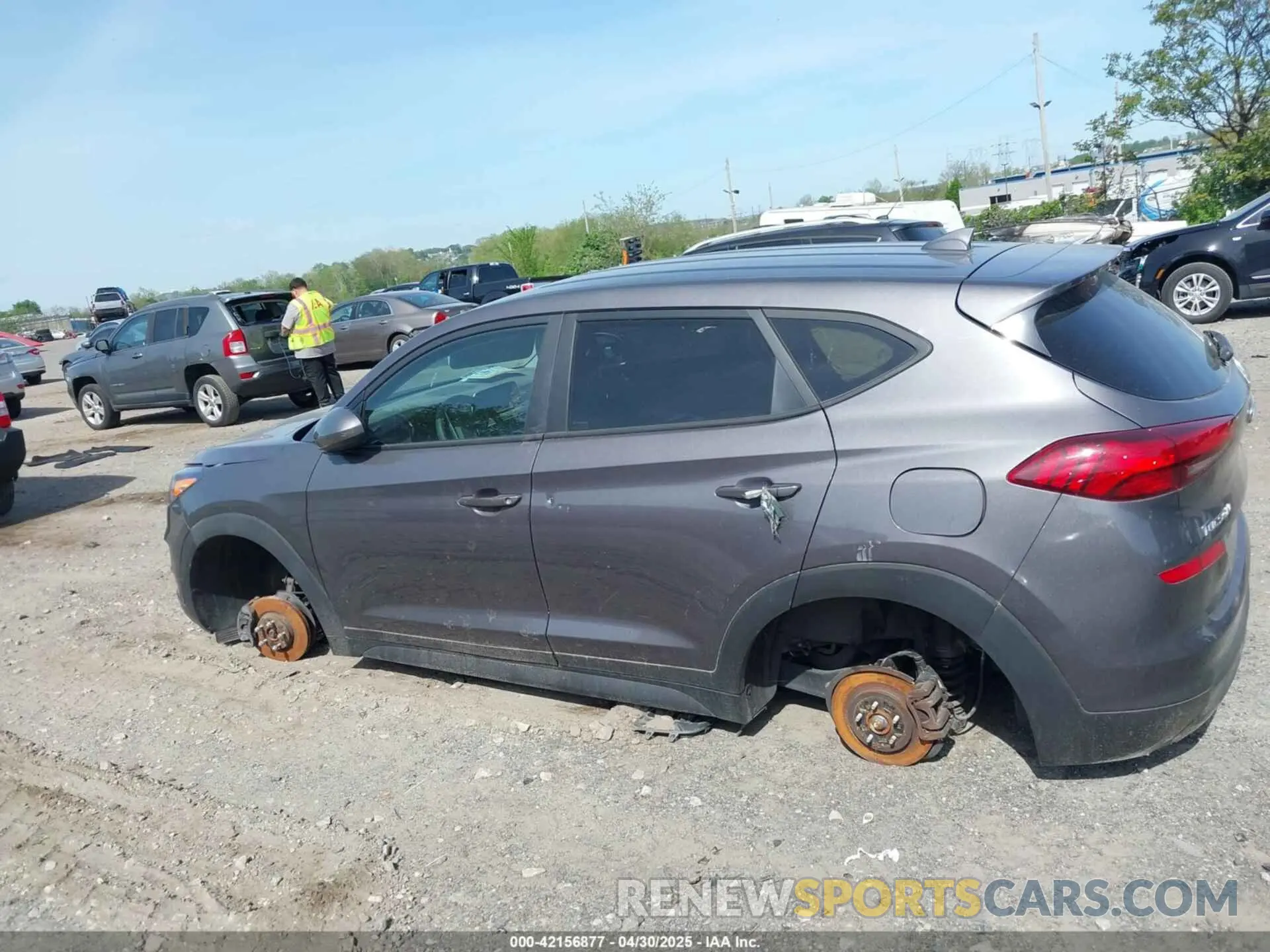 18 Photograph of a damaged car KM8J2CA49MU390950 HYUNDAI TUCSON 2021