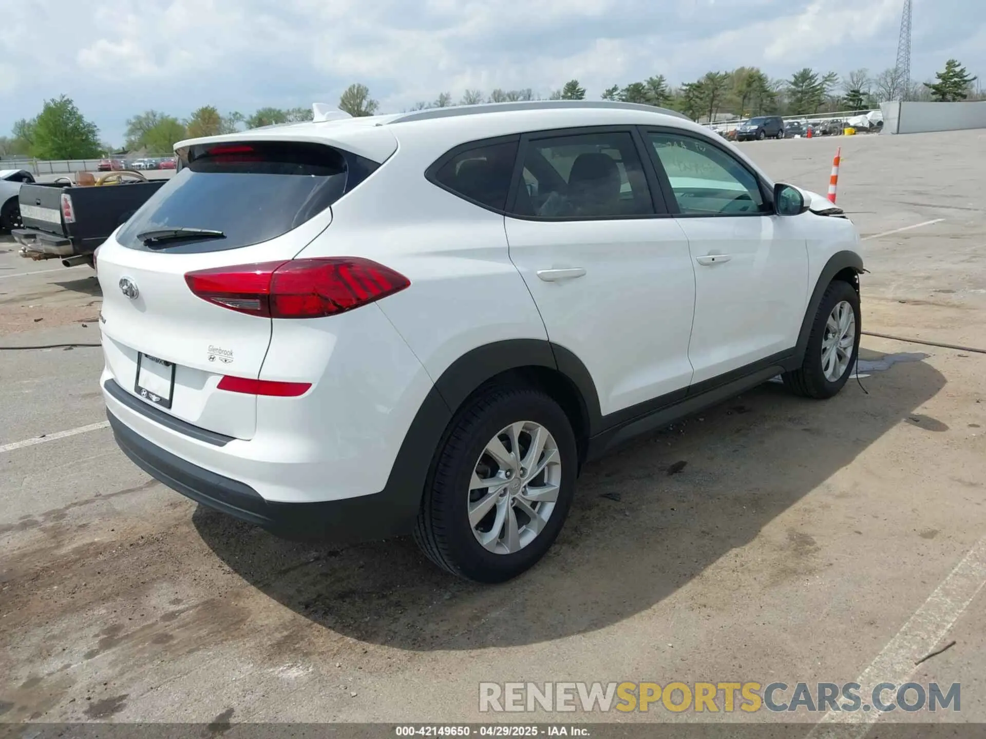 4 Фотография поврежденного автомобиля KM8J33A41MU315916 HYUNDAI TUCSON 2021
