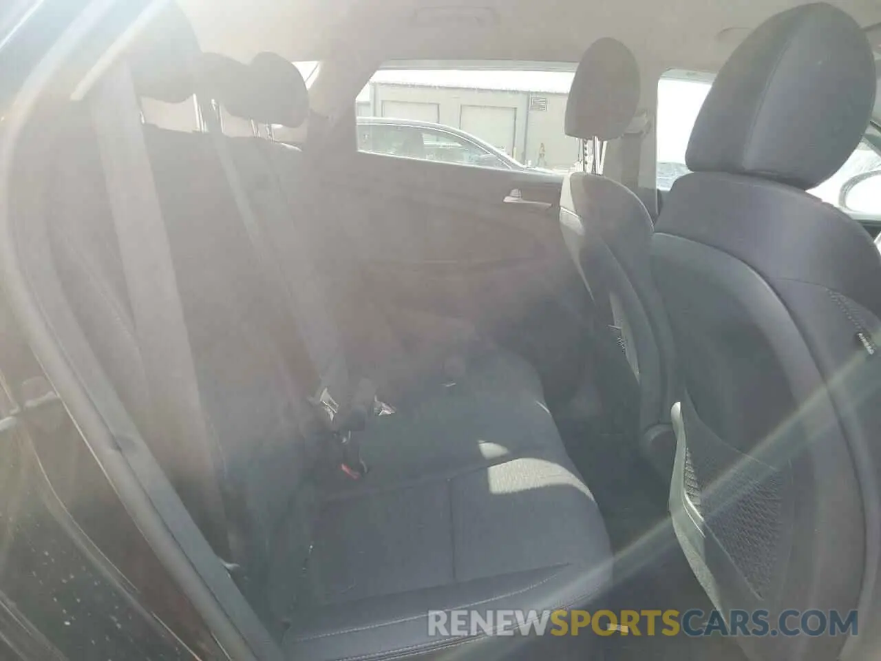 11 Photograph of a damaged car KM8J33A42MU351016 HYUNDAI TUCSON 2021