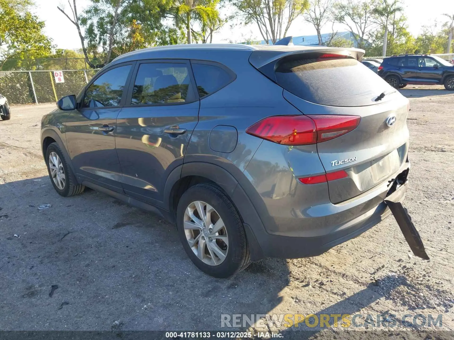 3 Photograph of a damaged car KM8J33A43MU286709 HYUNDAI TUCSON 2021