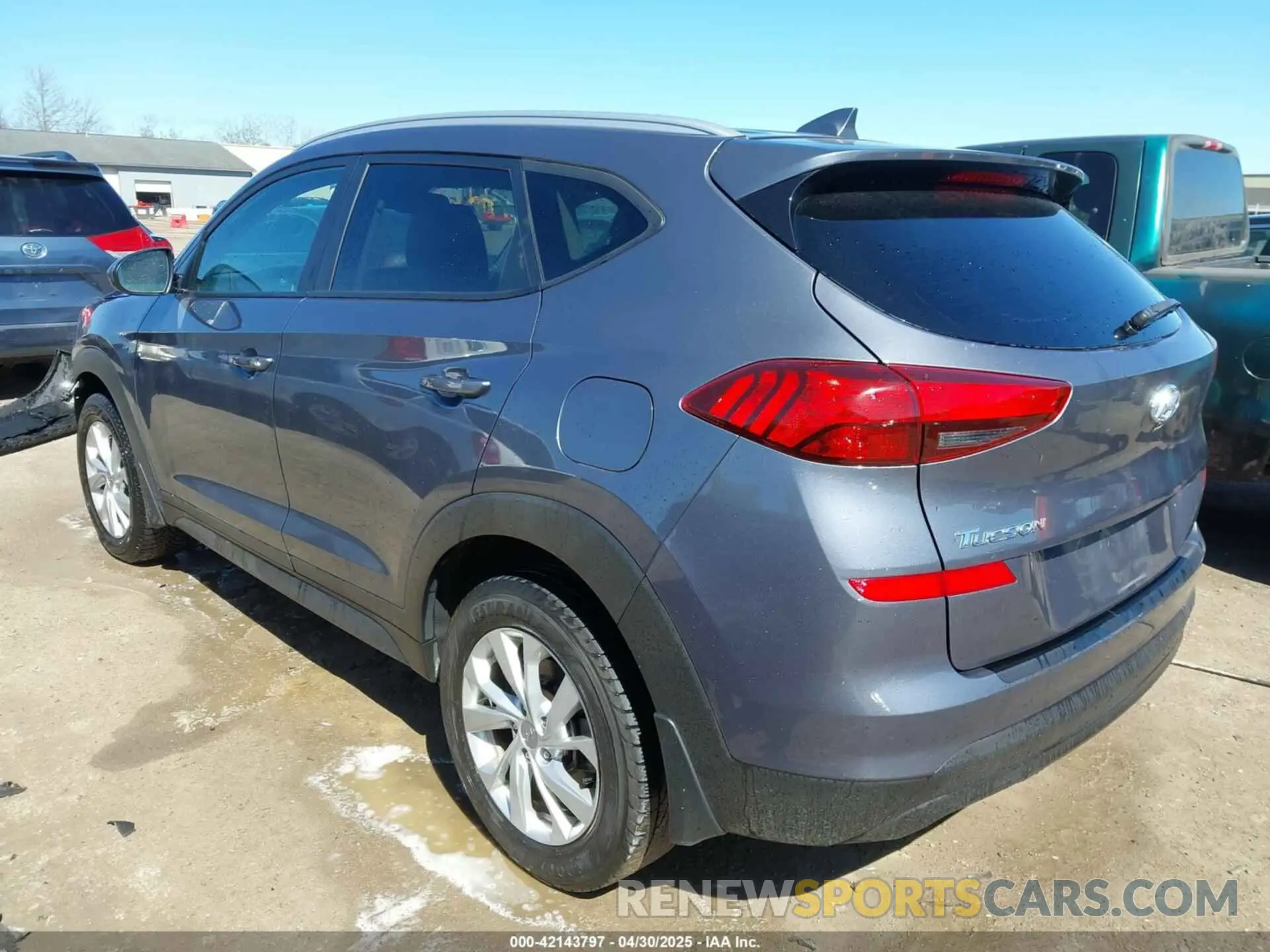 3 Photograph of a damaged car KM8J33A45MU359613 HYUNDAI TUCSON 2021