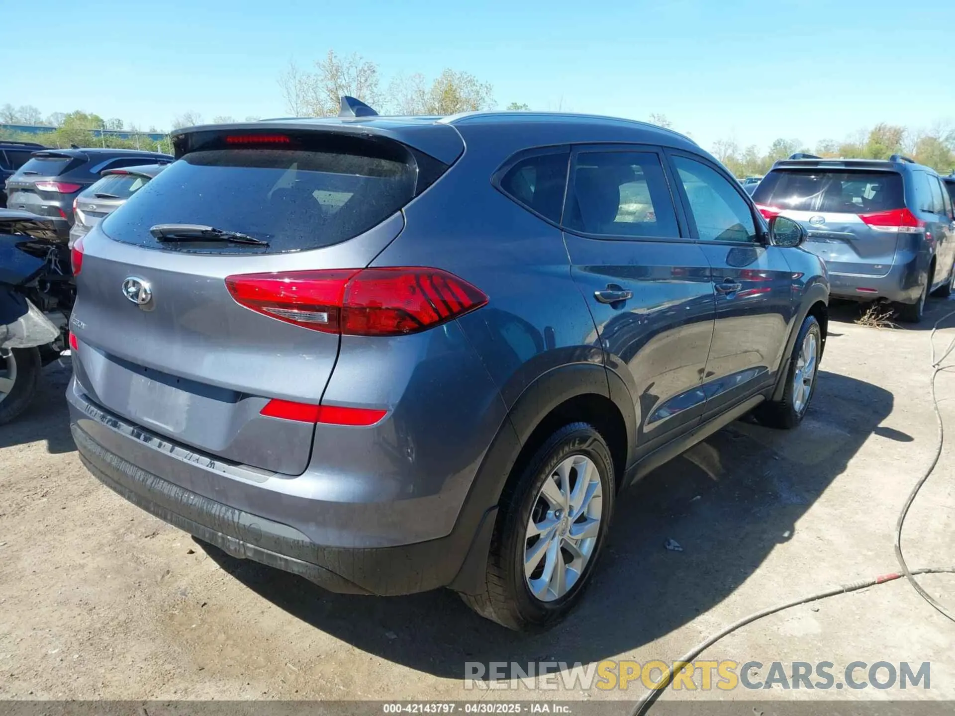 4 Photograph of a damaged car KM8J33A45MU359613 HYUNDAI TUCSON 2021