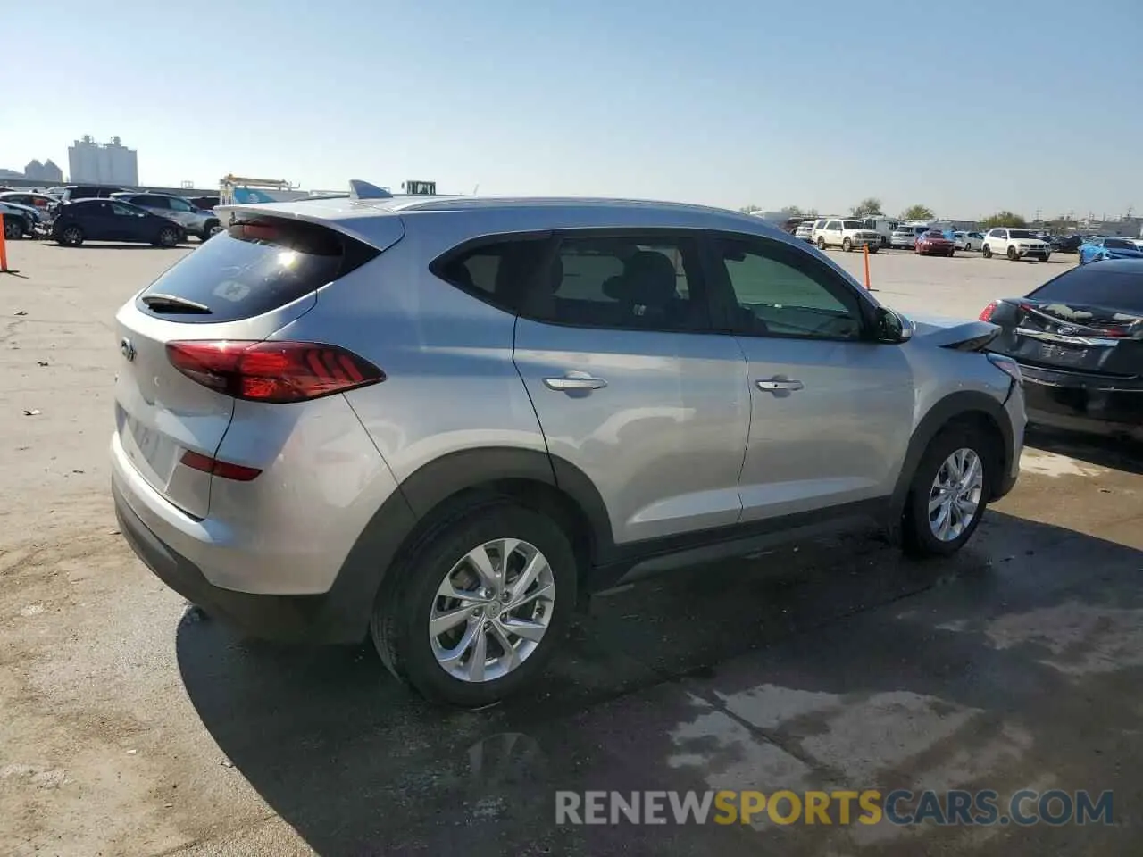 3 Photograph of a damaged car KM8J33A46MU395875 HYUNDAI TUCSON 2021