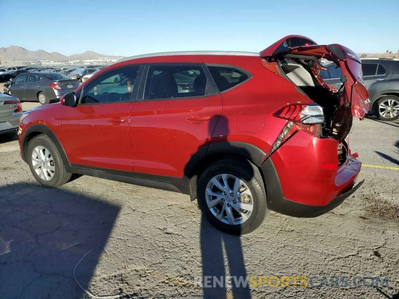 2 Photograph of a damaged car KM8J33A49MU382599 HYUNDAI TUCSON 2021