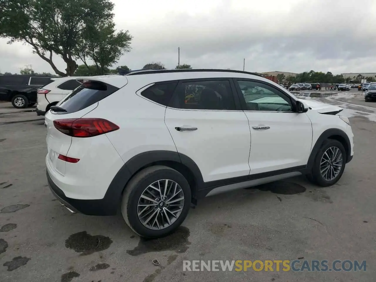 3 Photograph of a damaged car KM8J33AL0MU385026 HYUNDAI TUCSON 2021