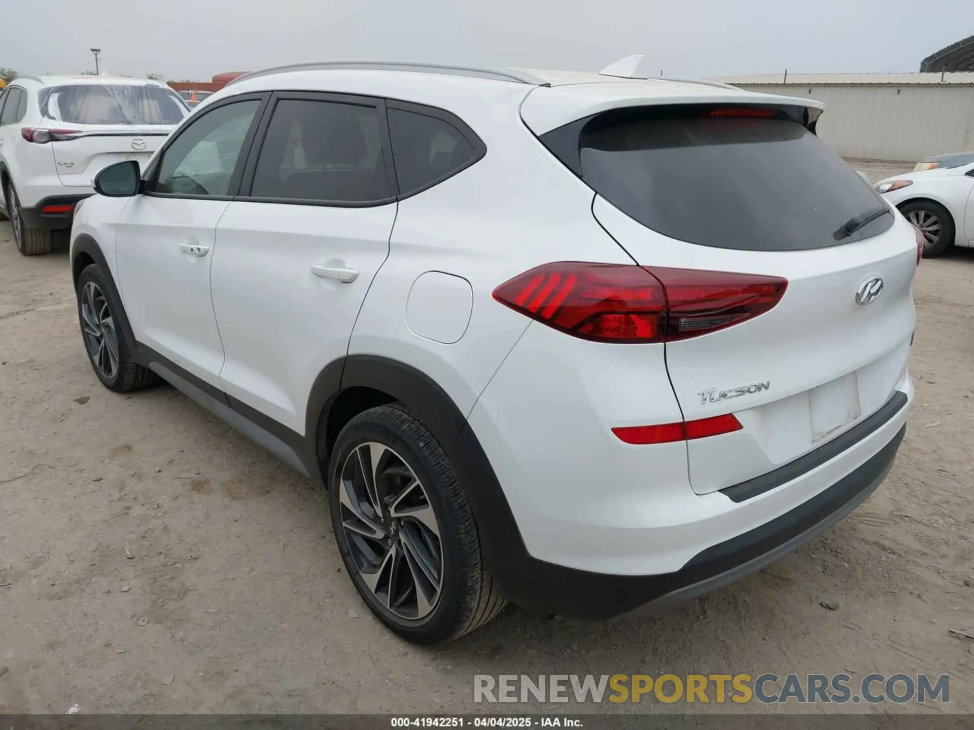 3 Фотография поврежденного автомобиля KM8J33AL4MU369315 HYUNDAI TUCSON 2021