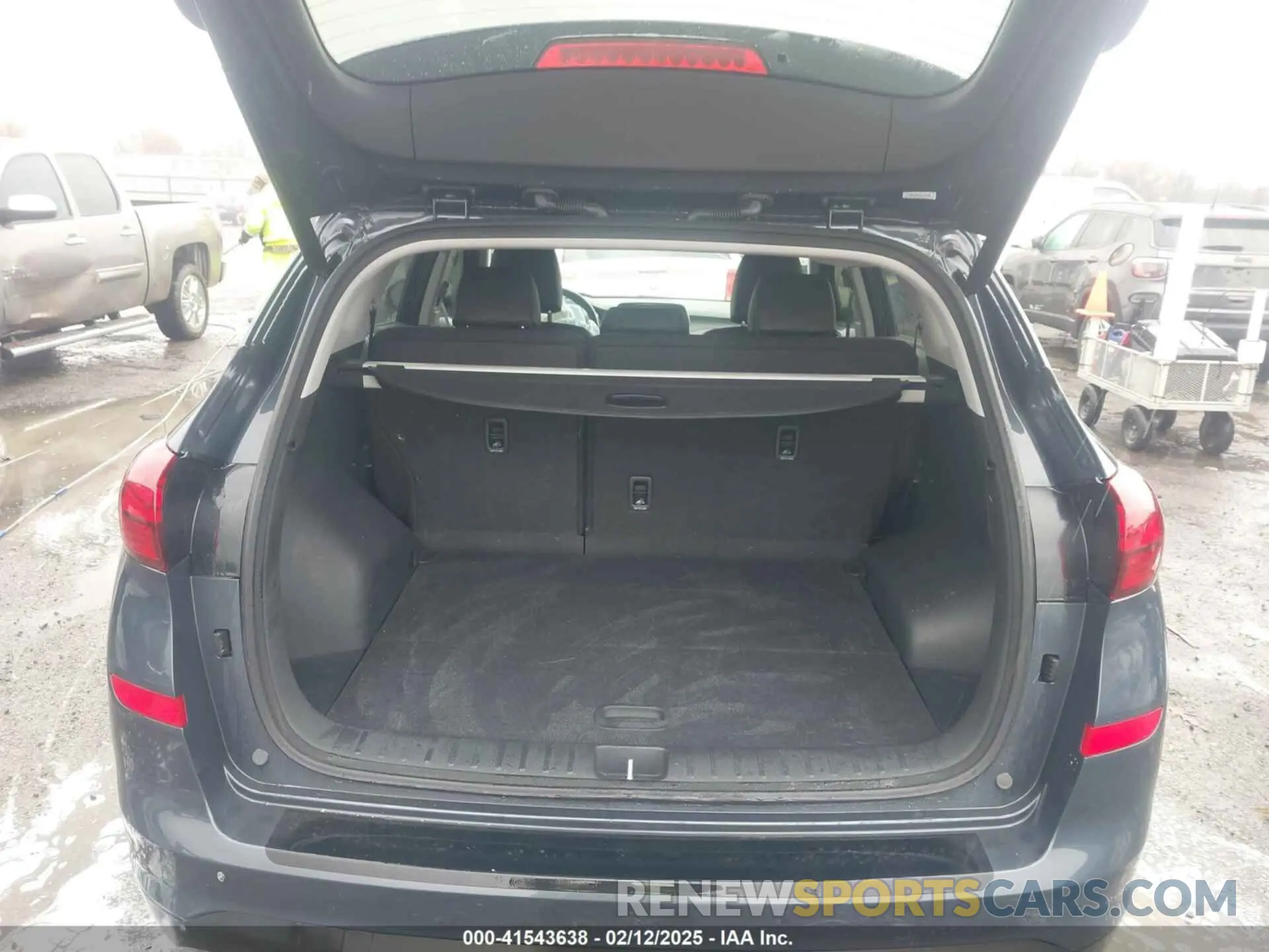 8 Photograph of a damaged car KM8J33AL9MU282980 HYUNDAI TUCSON 2021