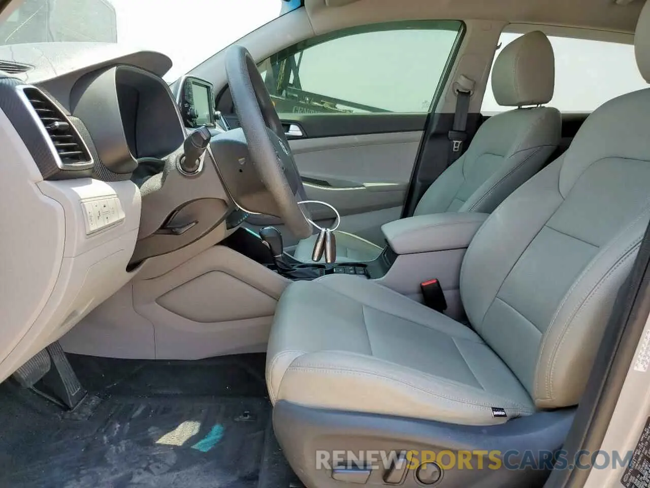 7 Photograph of a damaged car KM8J3CA43MU308479 HYUNDAI TUCSON 2021