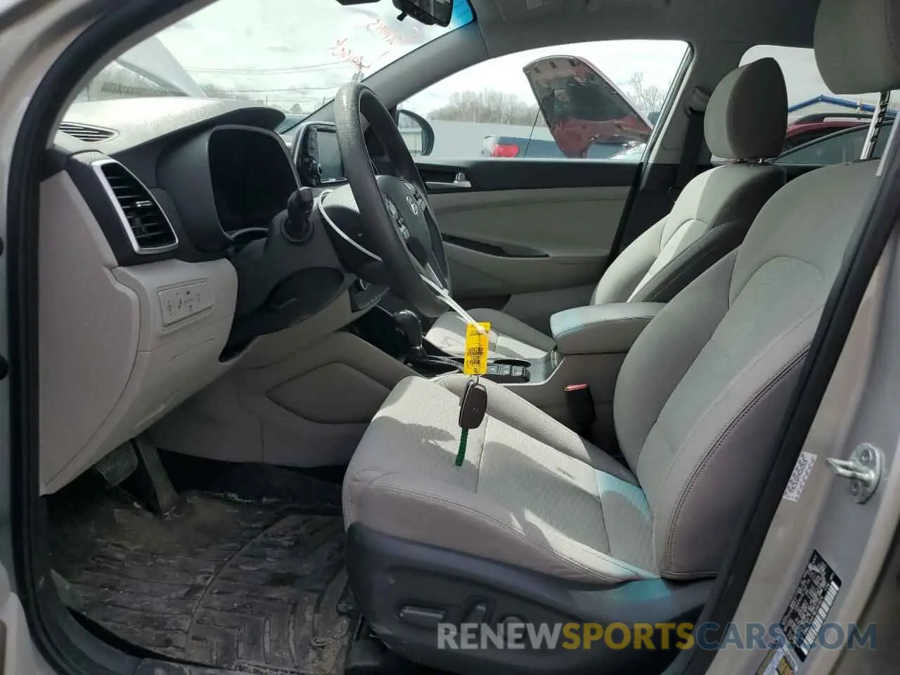 7 Photograph of a damaged car KM8J3CA47MU343929 HYUNDAI TUCSON 2021
