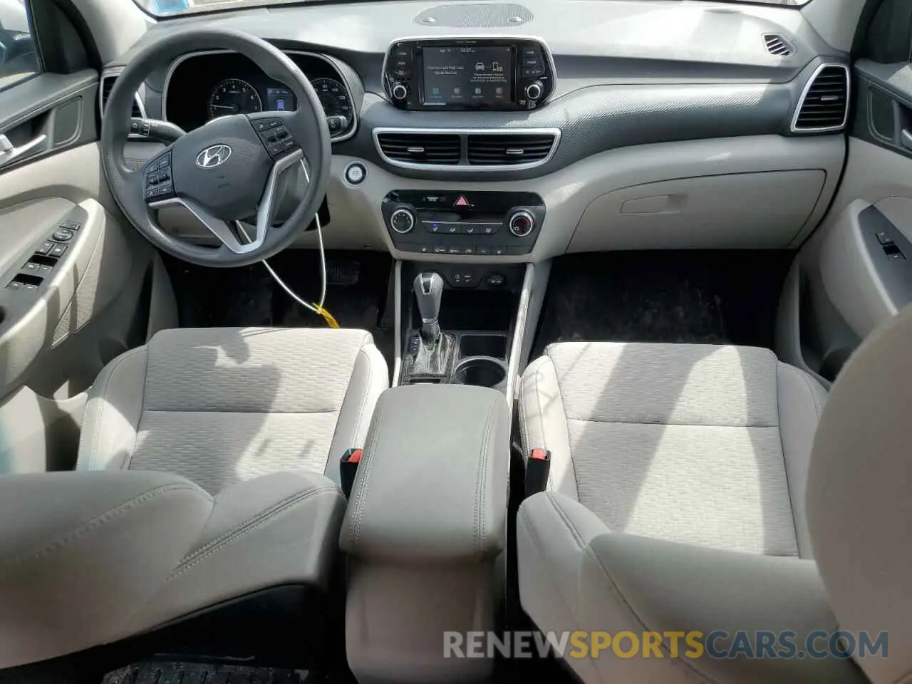 8 Photograph of a damaged car KM8J3CA47MU343929 HYUNDAI TUCSON 2021
