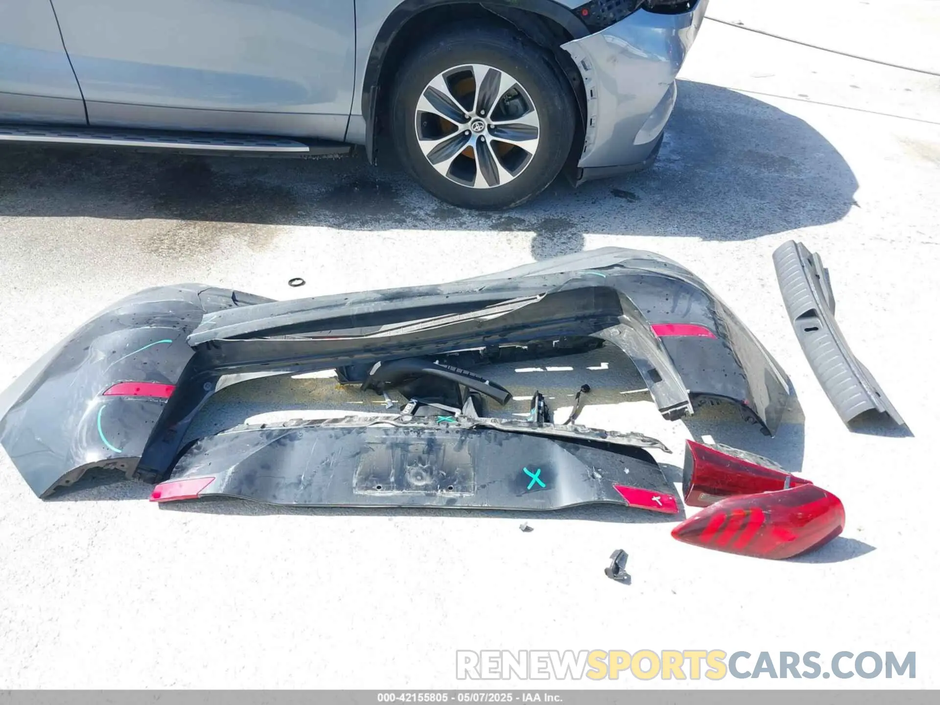 12 Photograph of a damaged car KM8J3CA49MU353474 HYUNDAI TUCSON 2021
