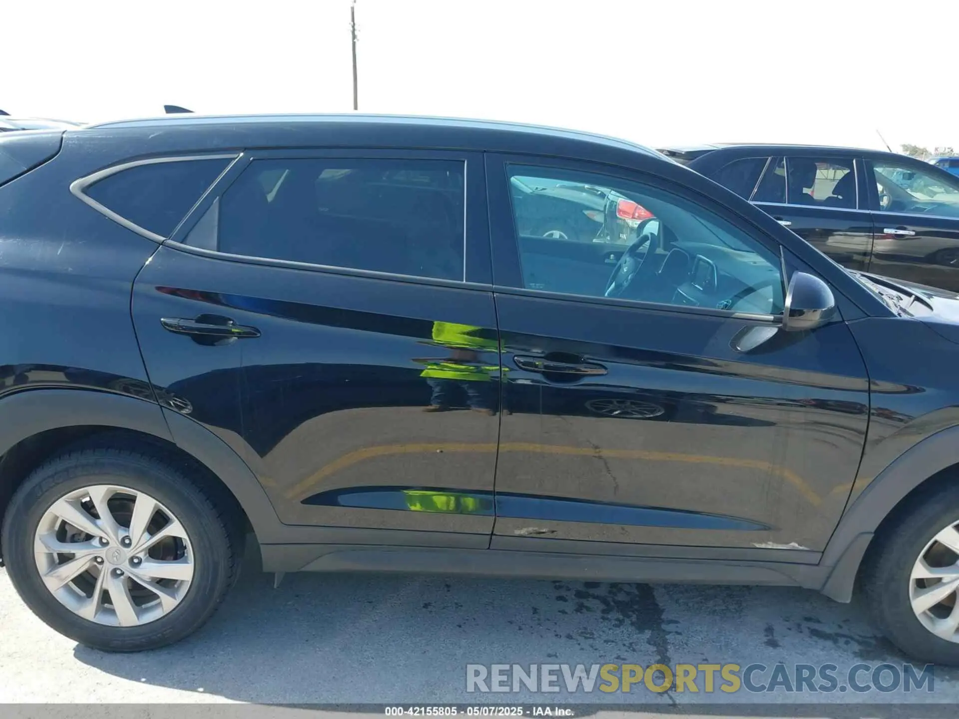 14 Photograph of a damaged car KM8J3CA49MU353474 HYUNDAI TUCSON 2021