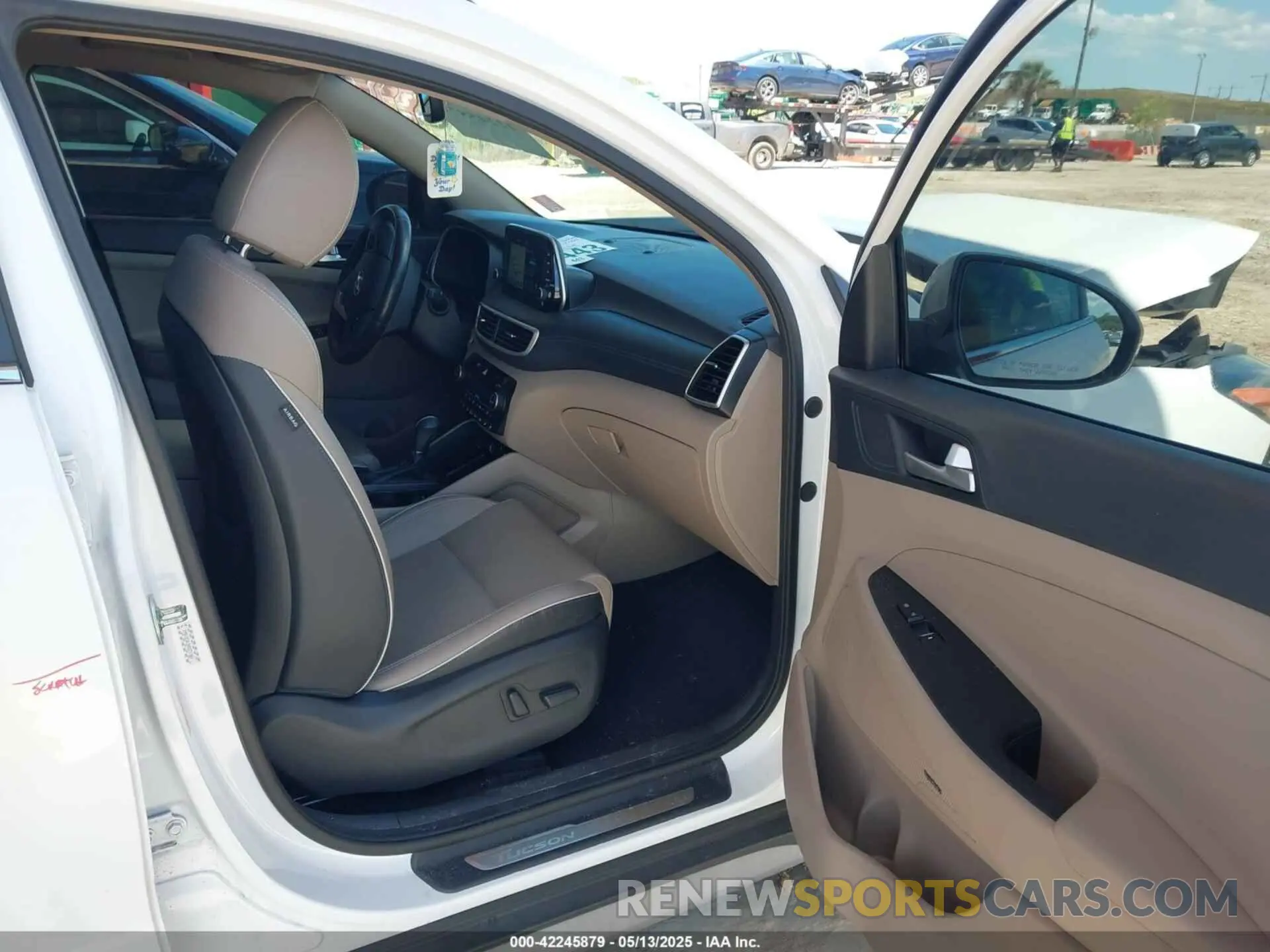 5 Фотография поврежденного автомобиля KM8J3CAL5MU371364 HYUNDAI TUCSON 2021