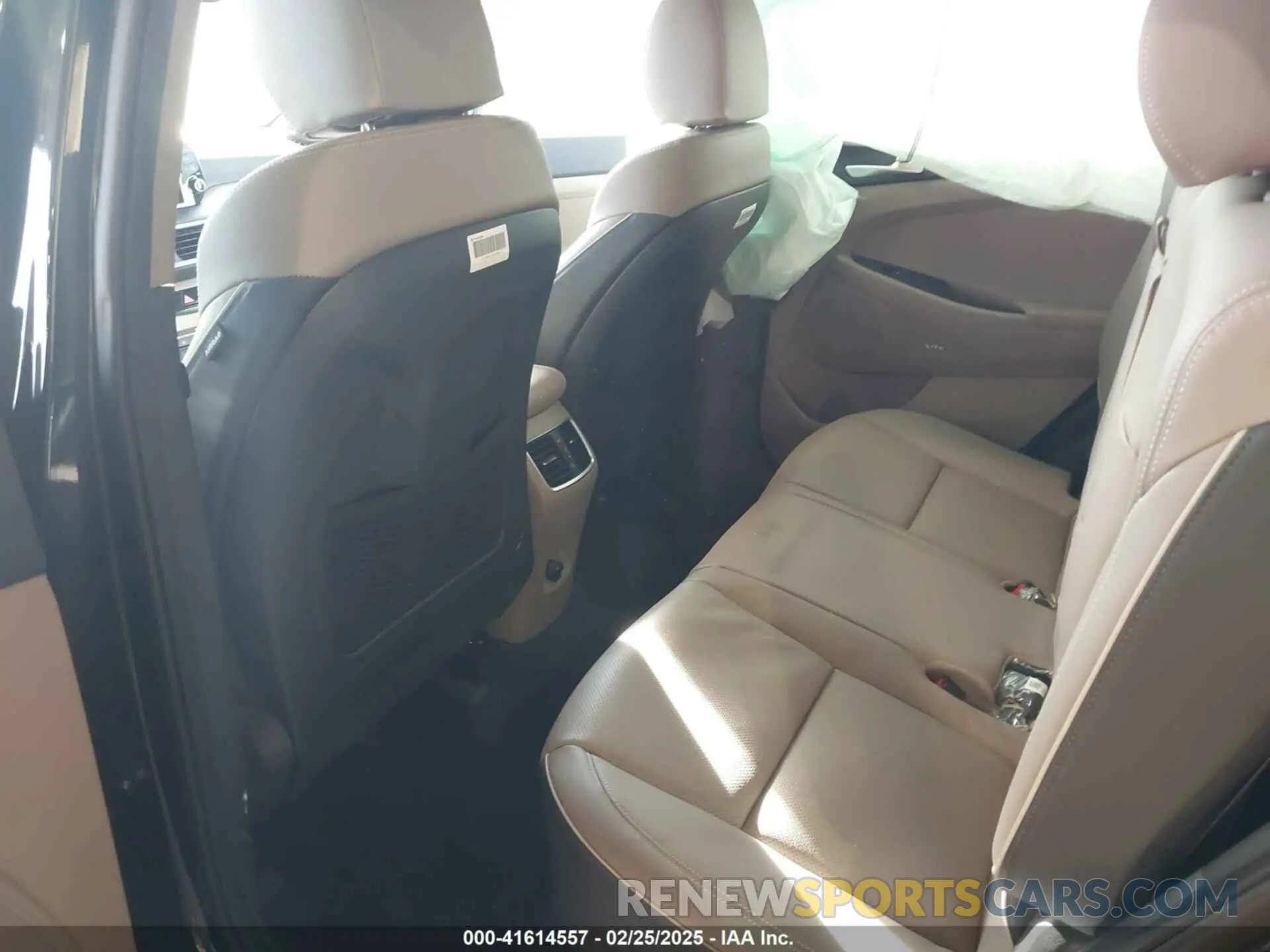 8 Фотография поврежденного автомобиля KM8J3CAL5MU375320 HYUNDAI TUCSON 2021