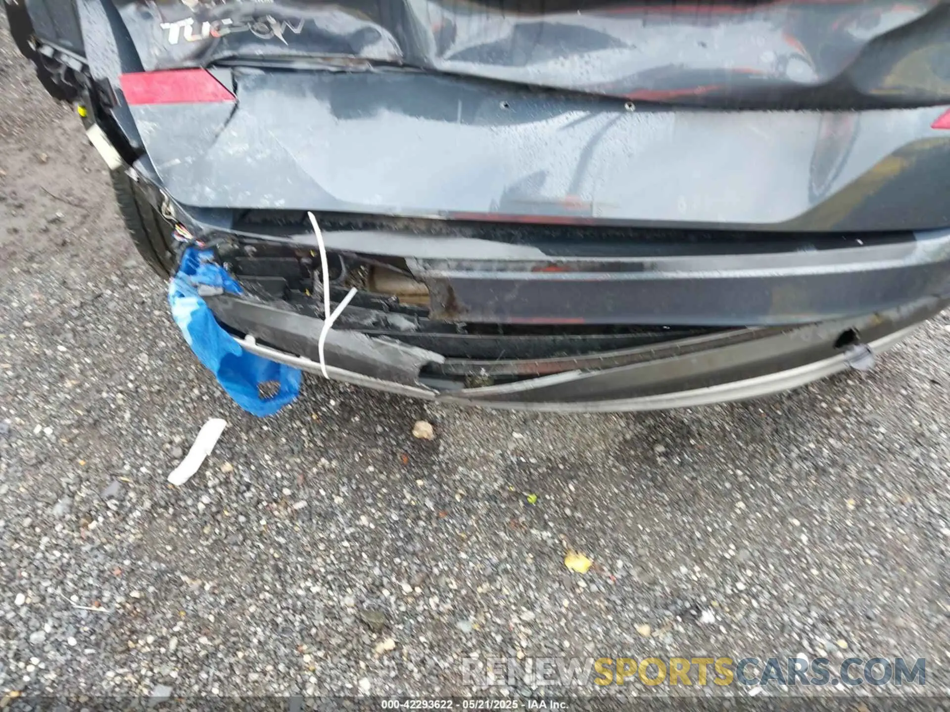 18 Photograph of a damaged car KM8J3CAL9MU380388 HYUNDAI TUCSON 2021