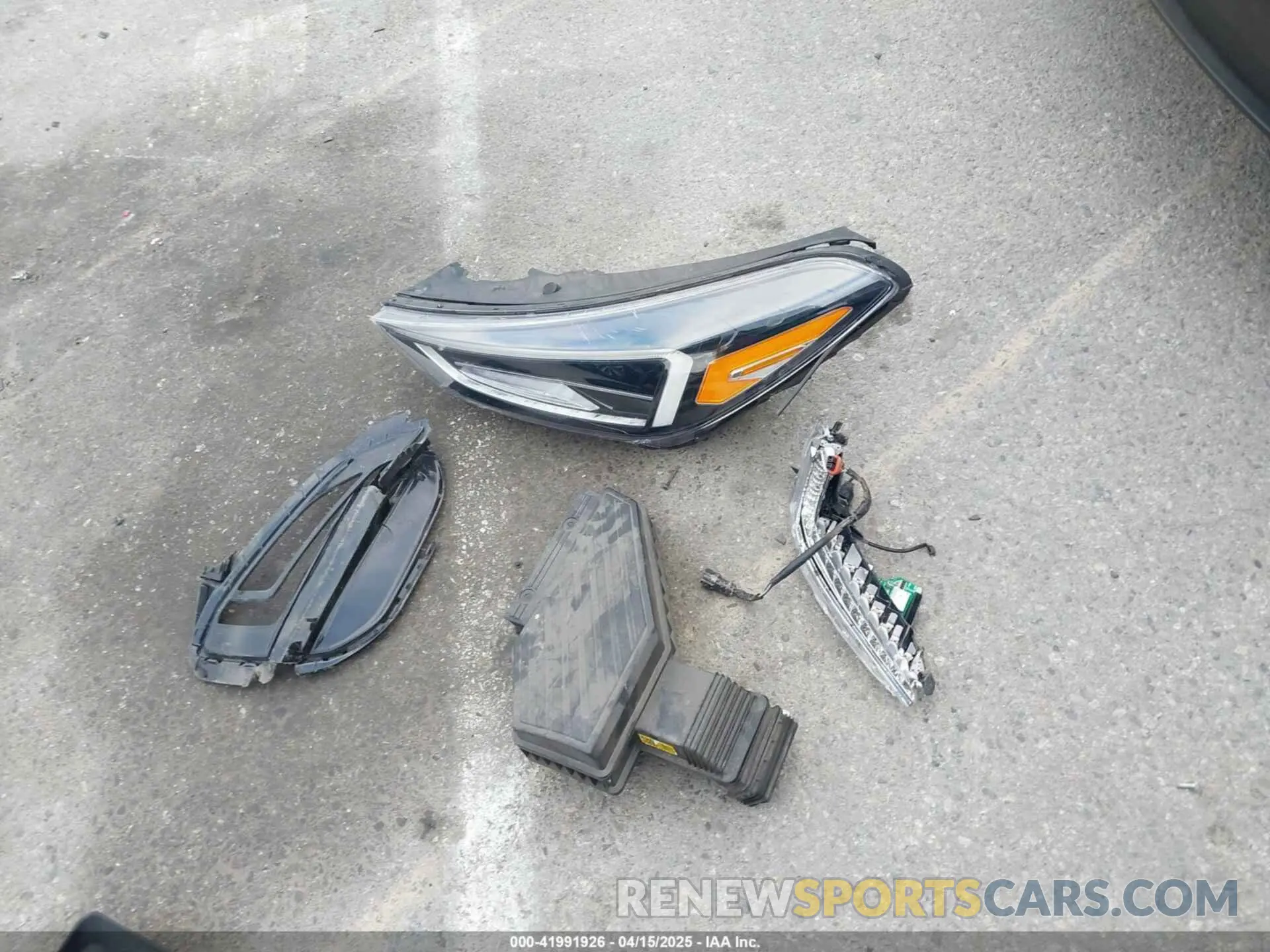 12 Photograph of a damaged car KM8J3CALXMU294927 HYUNDAI TUCSON 2021