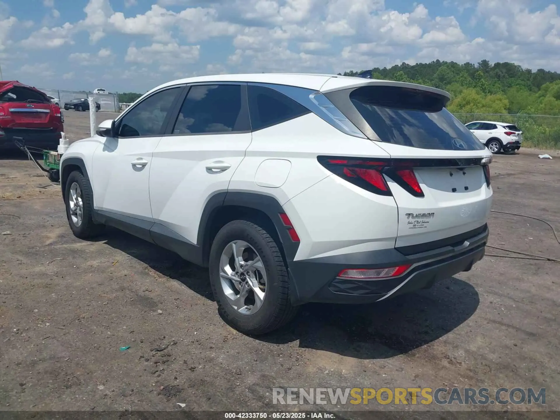 3 Photograph of a damaged car 5NMJA3AE1NH054024 HYUNDAI TUCSON 2022