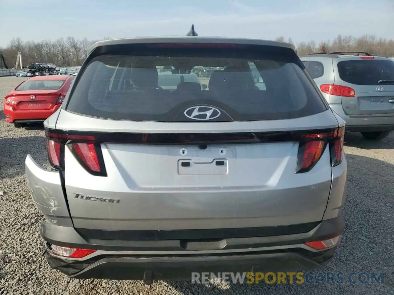 6 Photograph of a damaged car 5NMJA3AE7NH002705 HYUNDAI TUCSON 2022