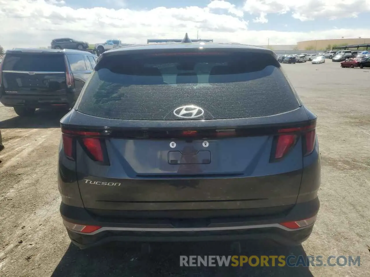 6 Photograph of a damaged car 5NMJA3AE9NH085294 HYUNDAI TUCSON 2022