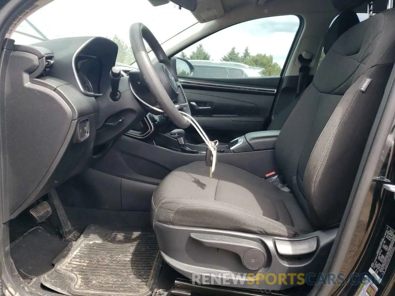 7 Photograph of a damaged car 5NMJA3AEXNH094361 HYUNDAI TUCSON 2022