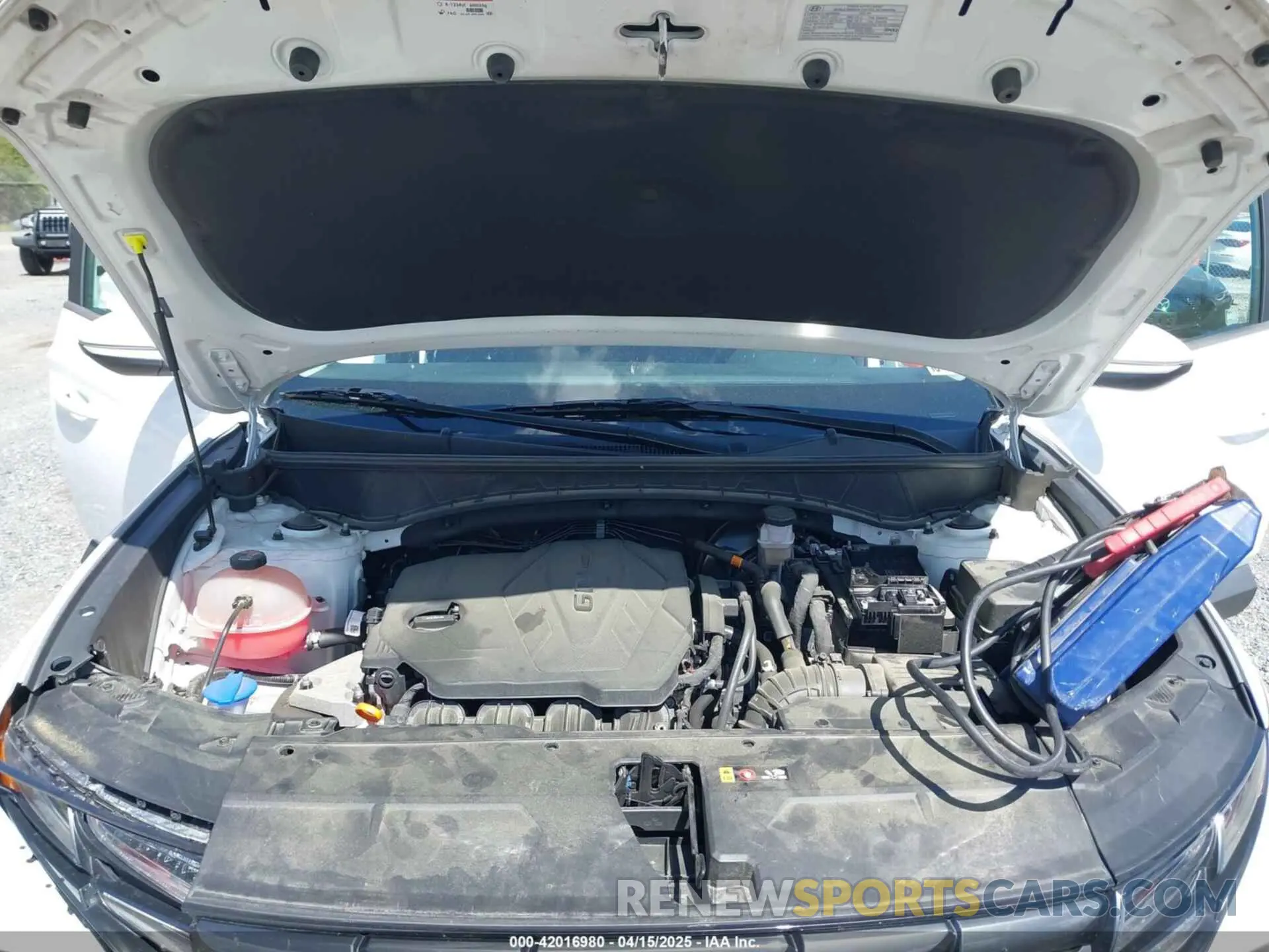 10 Photograph of a damaged car 5NMJACAE4NH053207 HYUNDAI TUCSON 2022