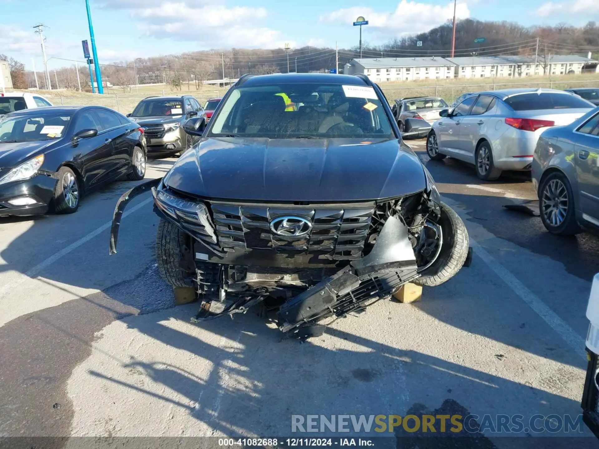 11 Фотография поврежденного автомобиля 5NMJB3AE0NH015650 HYUNDAI TUCSON 2022