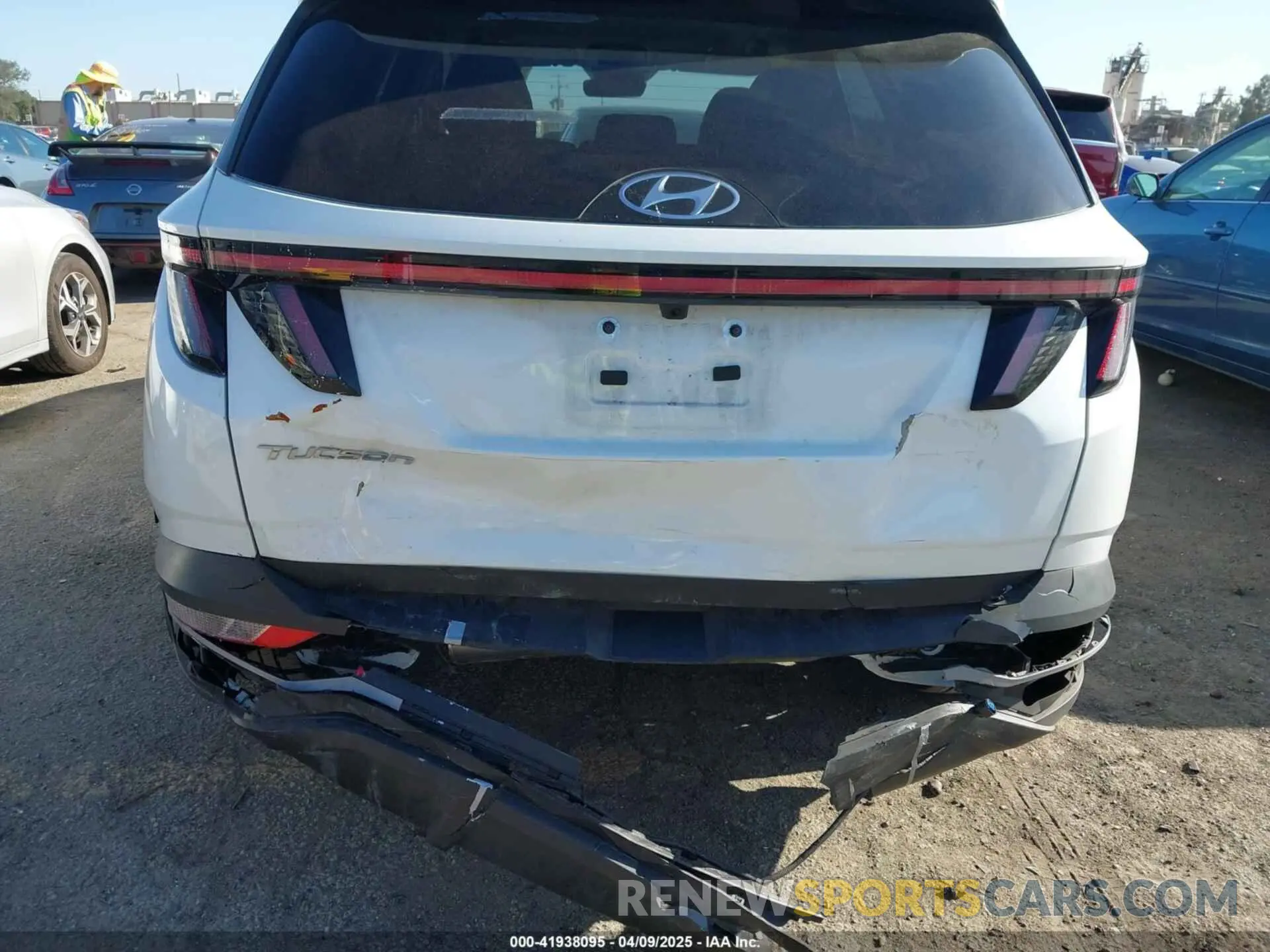 6 Фотография поврежденного автомобиля 5NMJB3AE0NH117546 HYUNDAI TUCSON 2022