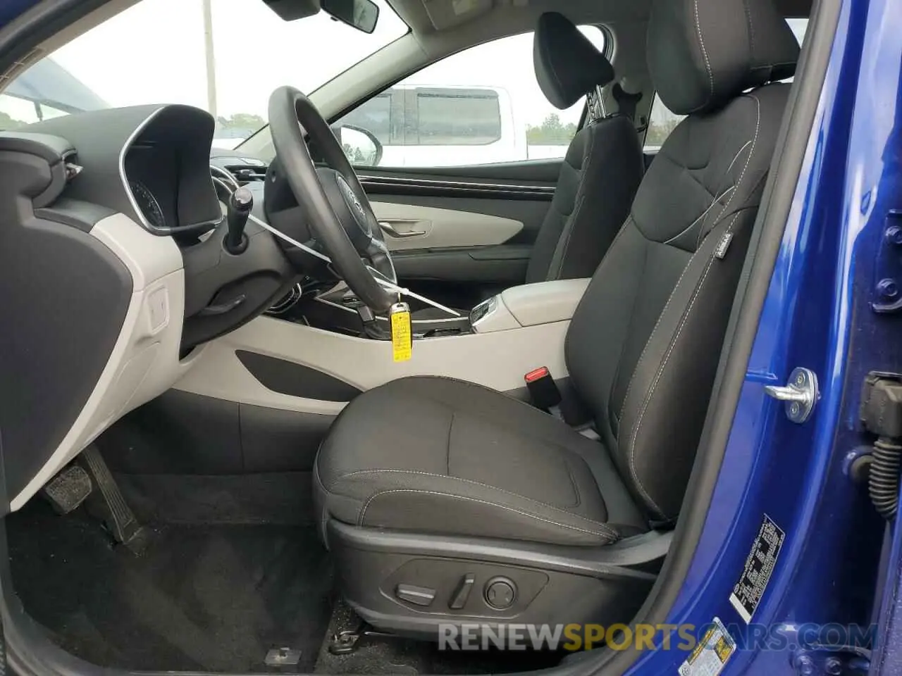 7 Photograph of a damaged car 5NMJB3AE0NH144570 HYUNDAI TUCSON 2022