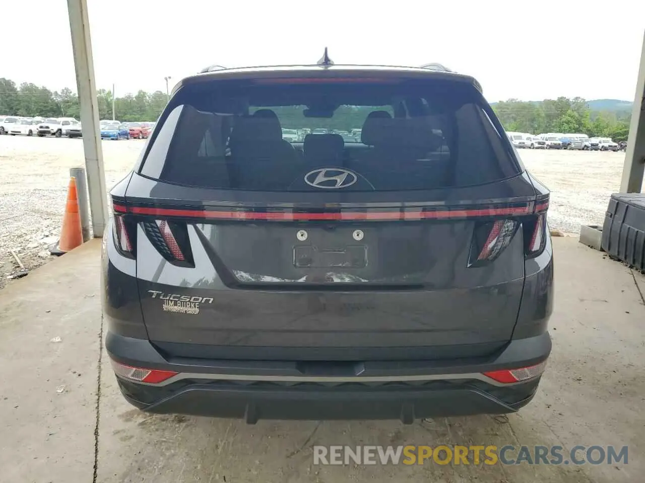 6 Photograph of a damaged car 5NMJB3AE3NH042857 HYUNDAI TUCSON 2022