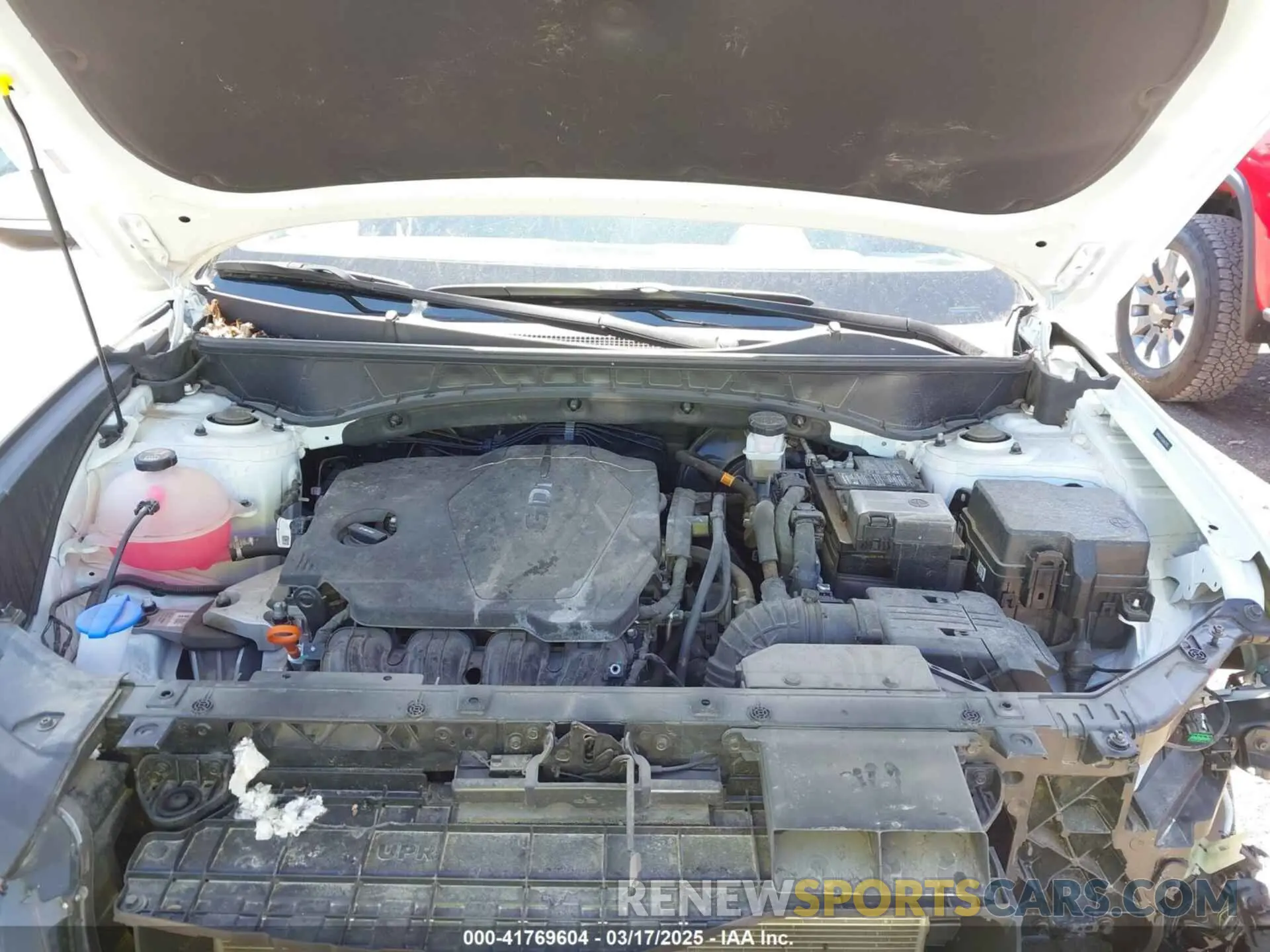10 Photograph of a damaged car 5NMJB3AE3NH070982 HYUNDAI TUCSON 2022