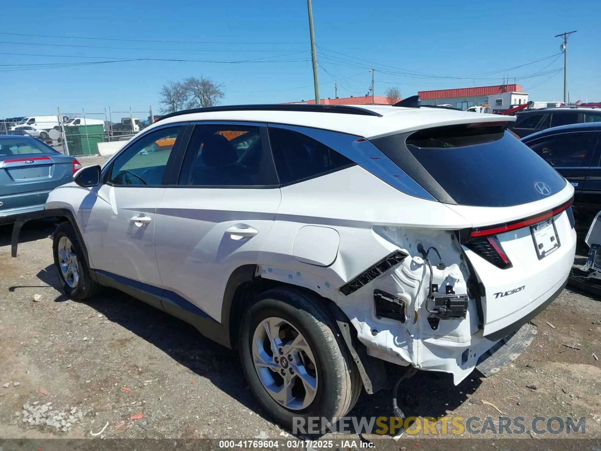 15 Photograph of a damaged car 5NMJB3AE3NH070982 HYUNDAI TUCSON 2022