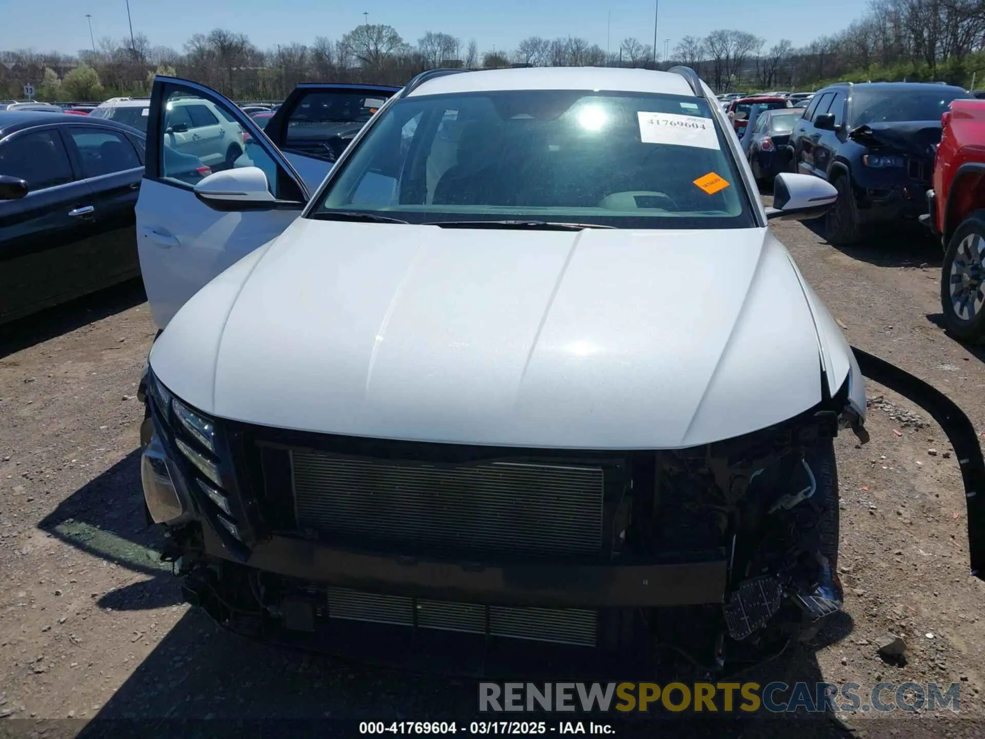 6 Photograph of a damaged car 5NMJB3AE3NH070982 HYUNDAI TUCSON 2022
