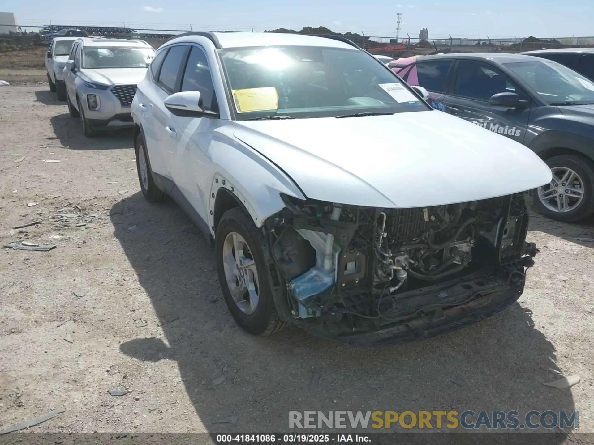 1 Photograph of a damaged car 5NMJB3AE5NH003705 HYUNDAI TUCSON 2022