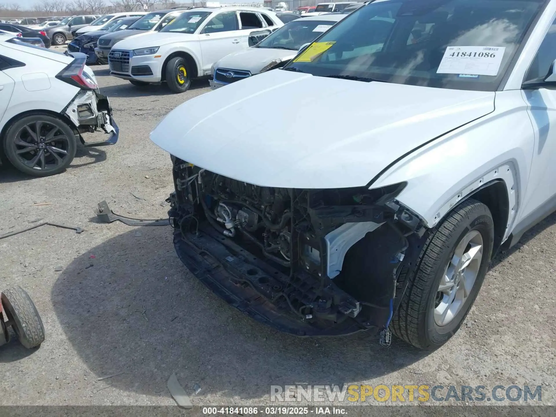 6 Photograph of a damaged car 5NMJB3AE5NH003705 HYUNDAI TUCSON 2022