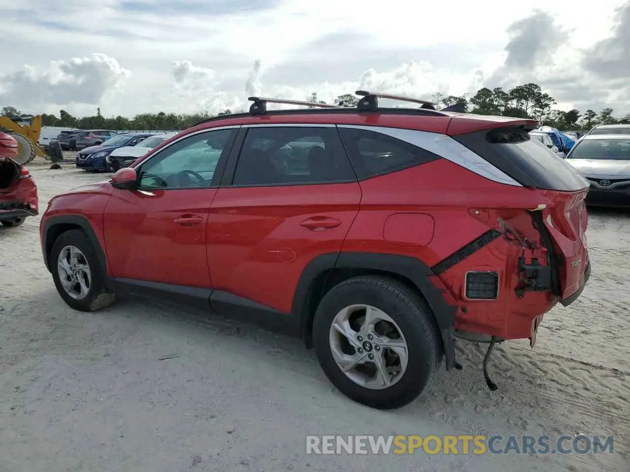 2 Photograph of a damaged car 5NMJB3AE5NH157850 HYUNDAI TUCSON 2022