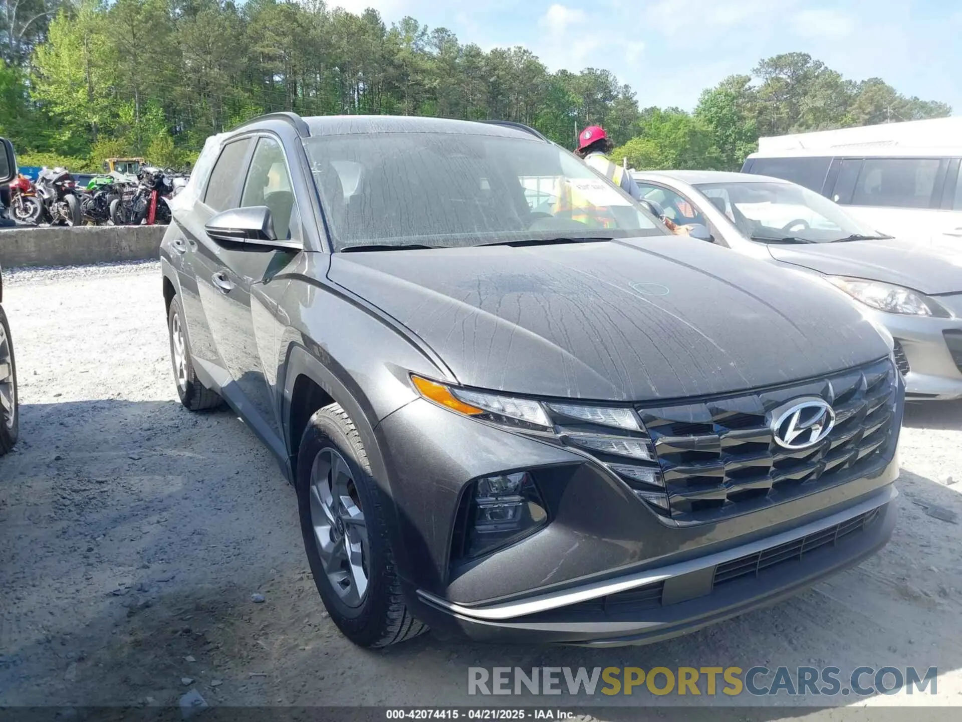 1 Photograph of a damaged car 5NMJB3AE6NH160109 HYUNDAI TUCSON 2022