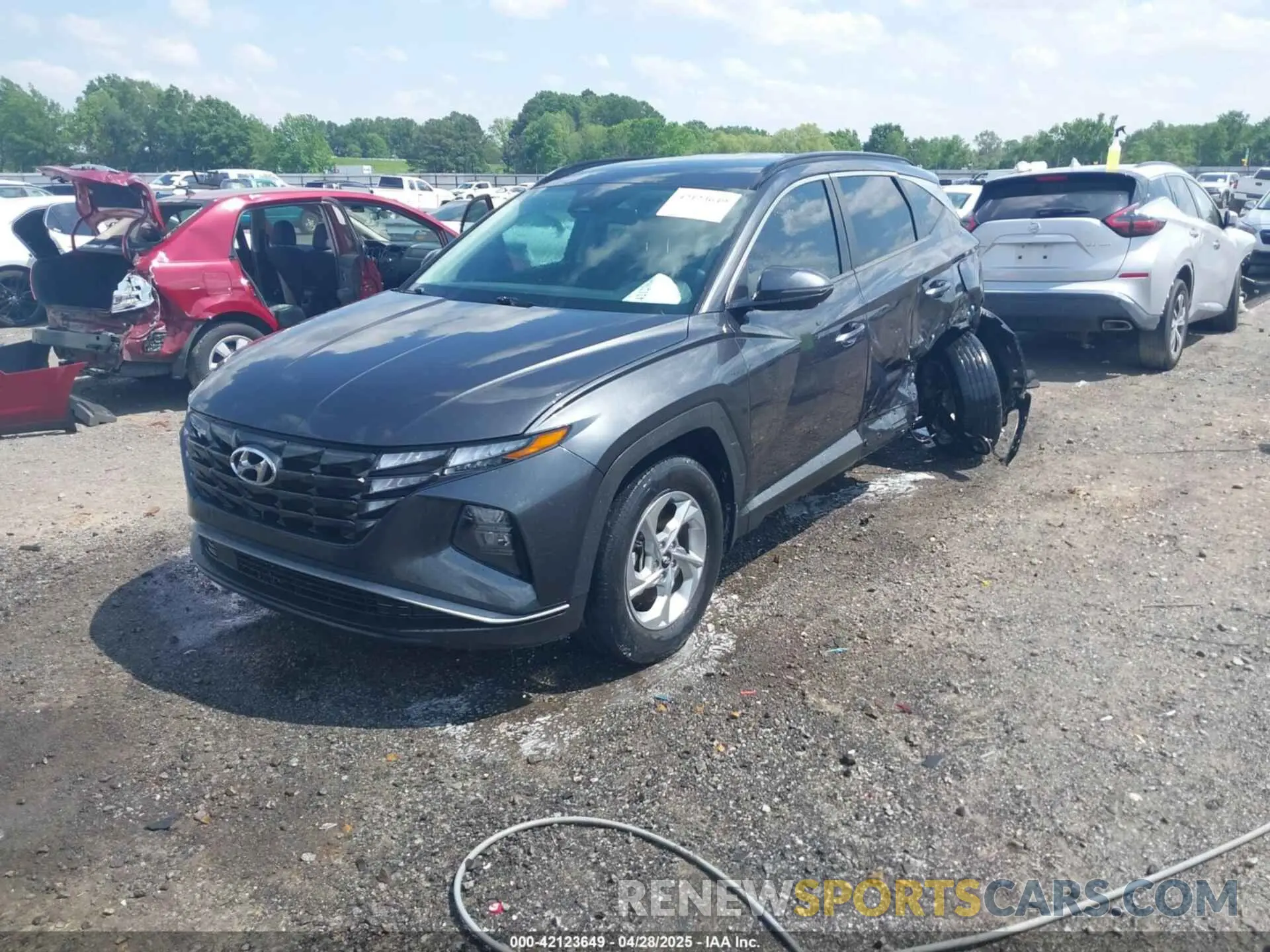 2 Photograph of a damaged car 5NMJB3AE7NH064439 HYUNDAI TUCSON 2022