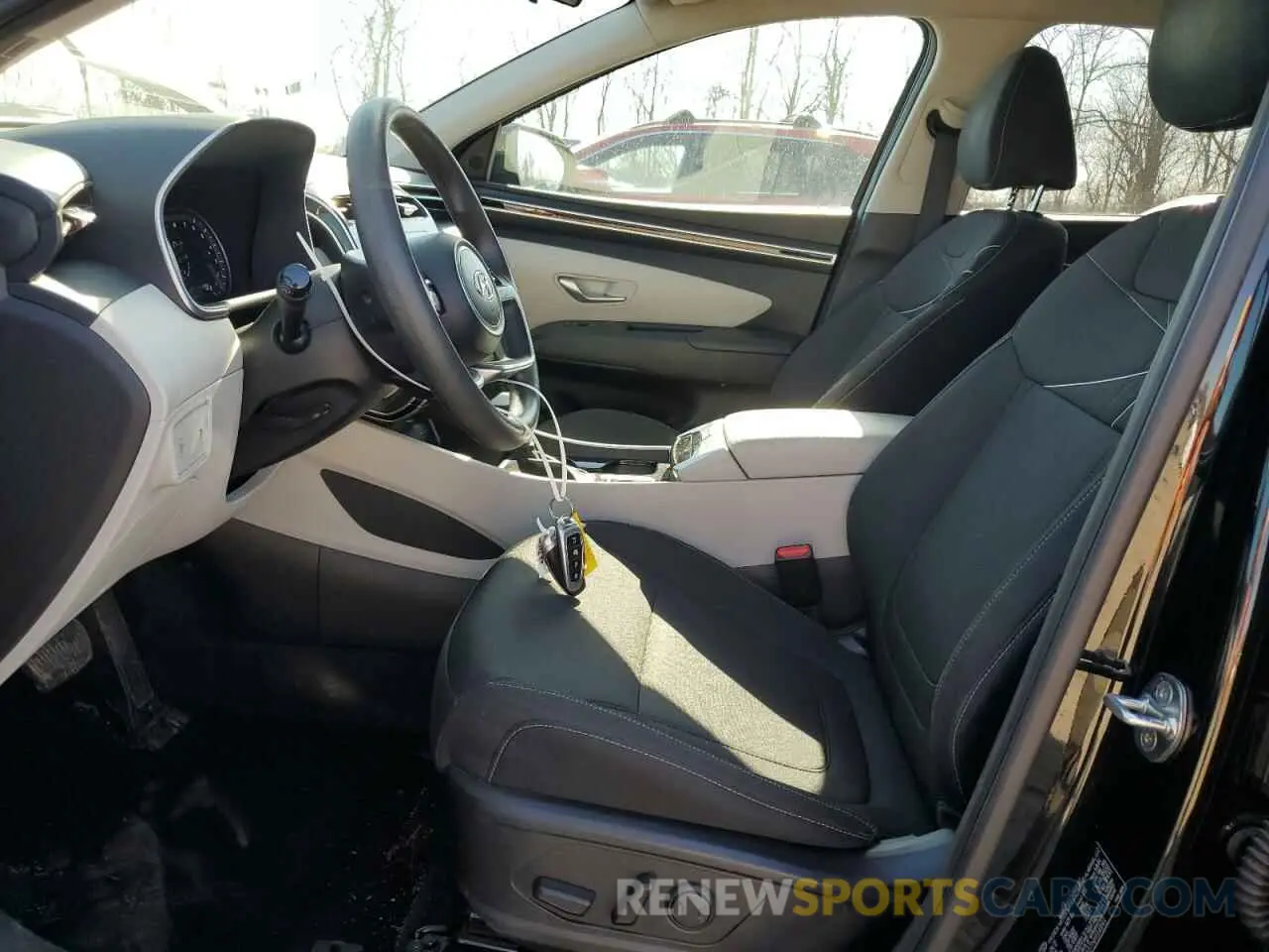 7 Photograph of a damaged car 5NMJB3AE7NH134893 HYUNDAI TUCSON 2022