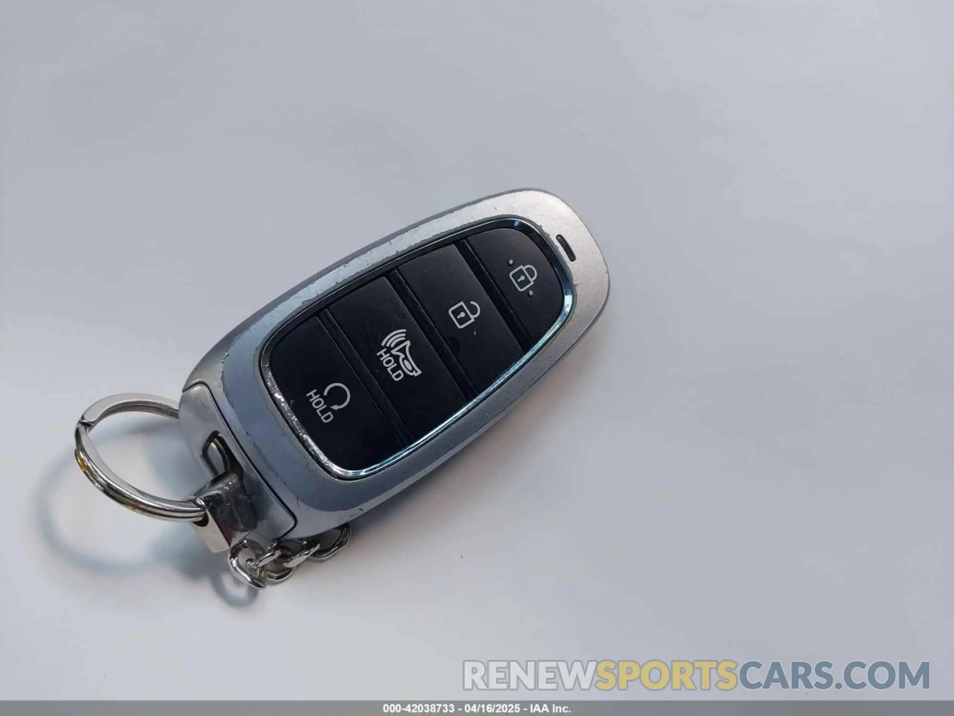 11 Photograph of a damaged car 5NMJBCAE0NH035638 HYUNDAI TUCSON 2022