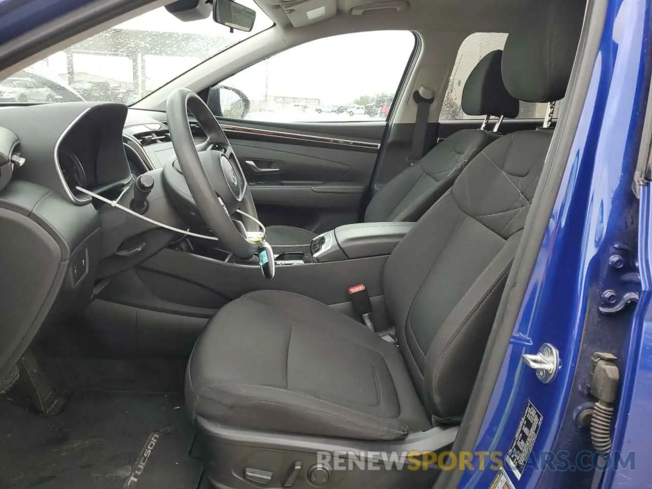 7 Photograph of a damaged car 5NMJBCAE0NH118339 HYUNDAI TUCSON 2022